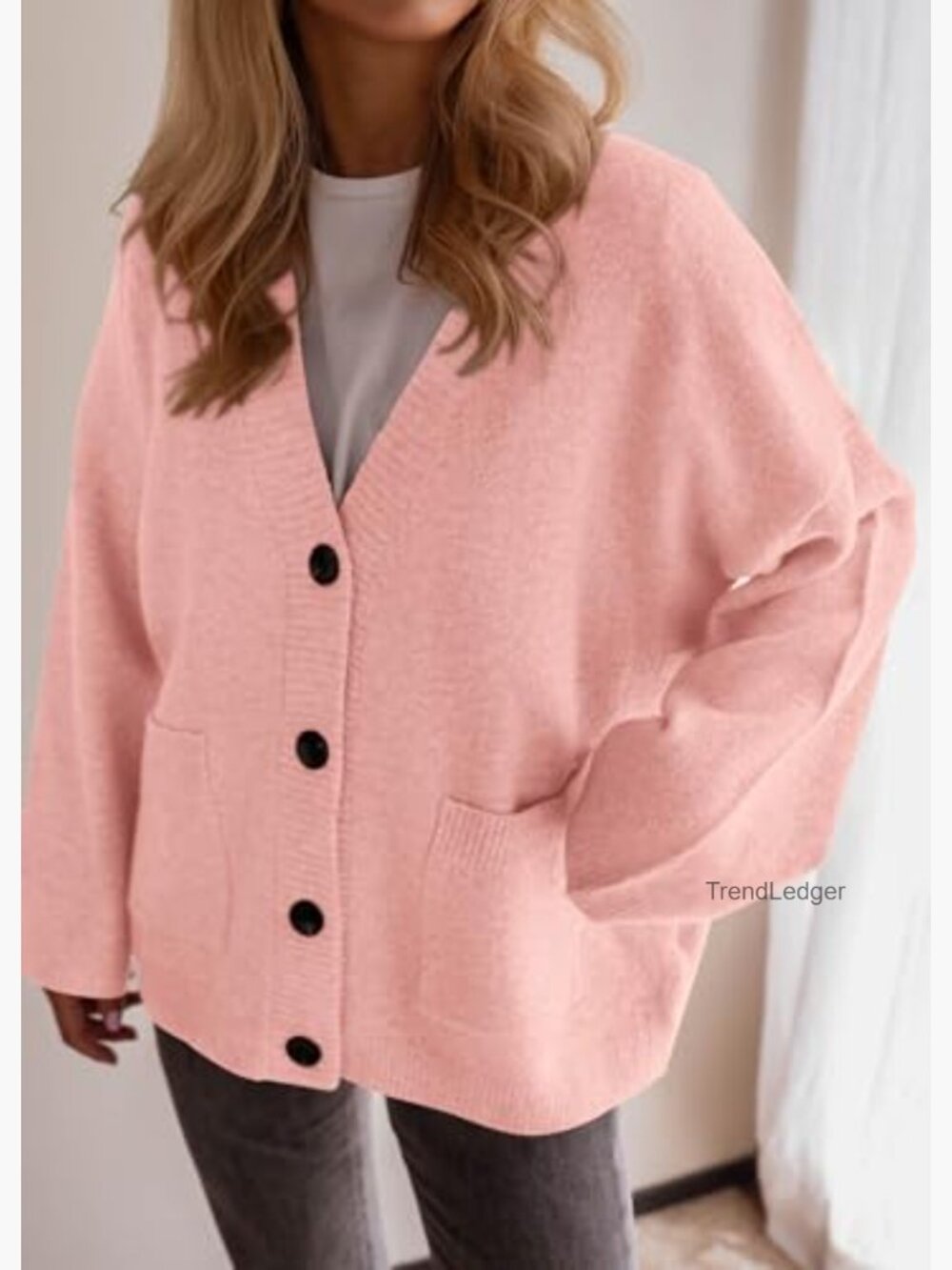 Oversized Chunky Knit Cardigan with Pockets V-Neck Loose Fit Long Sleeve - Picture 2 of 7